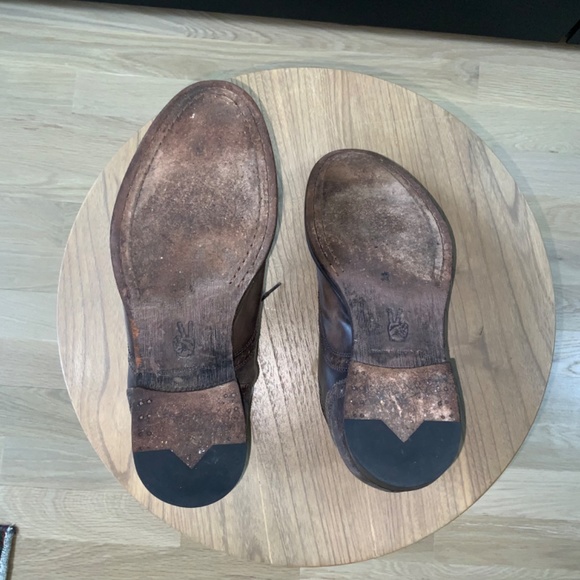 John Varvatos Mens Cap Toe Brogues size 10 - Picture 3 of 3